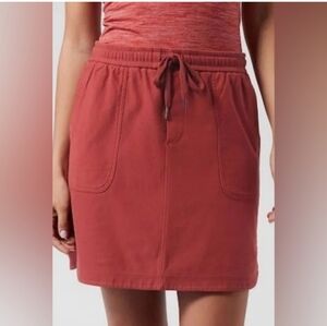 Athleta rust Farallon skirt